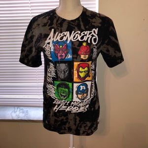 Marvel avengers graphic Tee